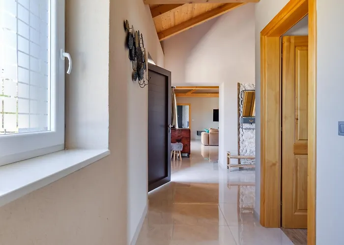 Prázdninový dům Tanja By Interhome